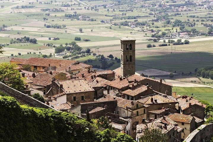 Private Transfer from Accommodation in CORTONA to Accommodation in ROME