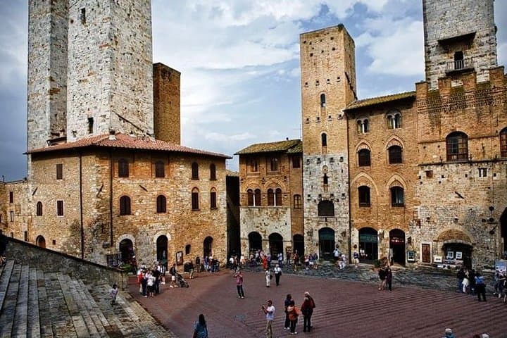 UrbExcursions Siena Monteriggioni San Gimignano with Lunch&WineTasting Fullday from Rome
