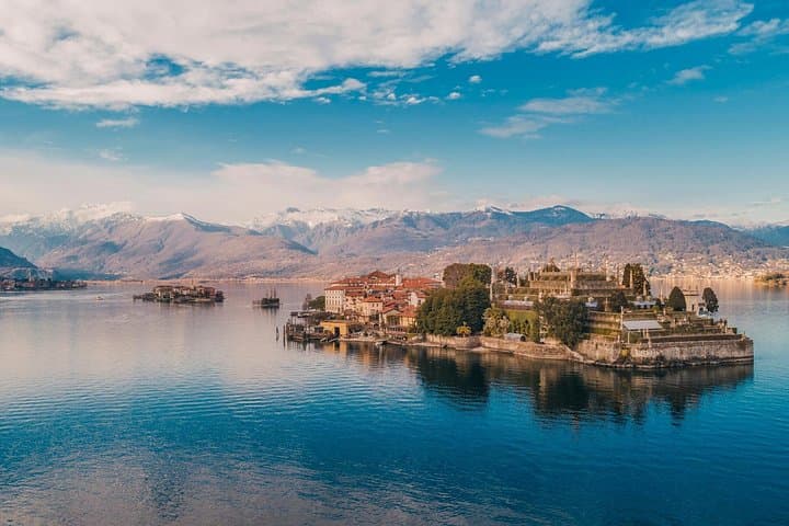 Stresa: Isola Pescatori and Isola Bella Hop-on Hop-off boat tour
