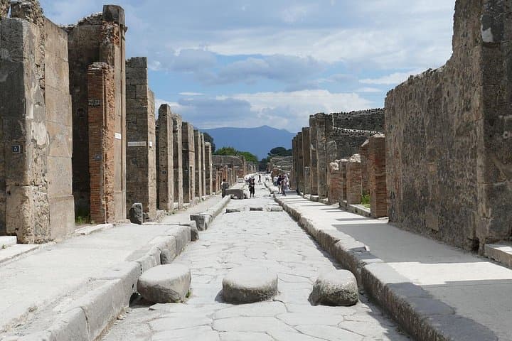 Pompeii Half-Day Shared Tour from Naples + Skip-the-Line Ticket