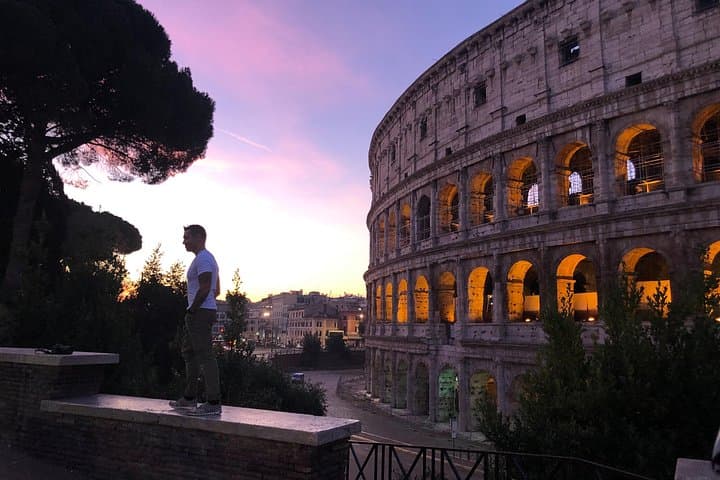Sunrise in Rome: Small Group E-Bike tour with Italian Breakfast