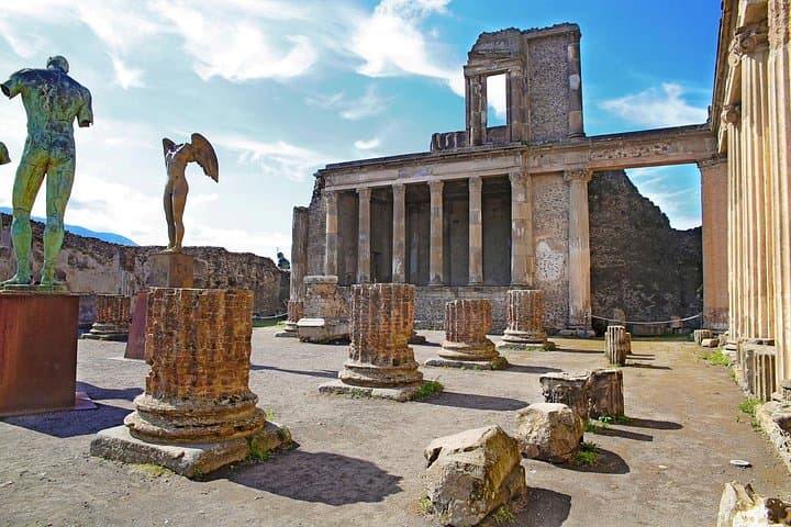 Pompeii Skip-the-Line Ticket and Virtual Museum
