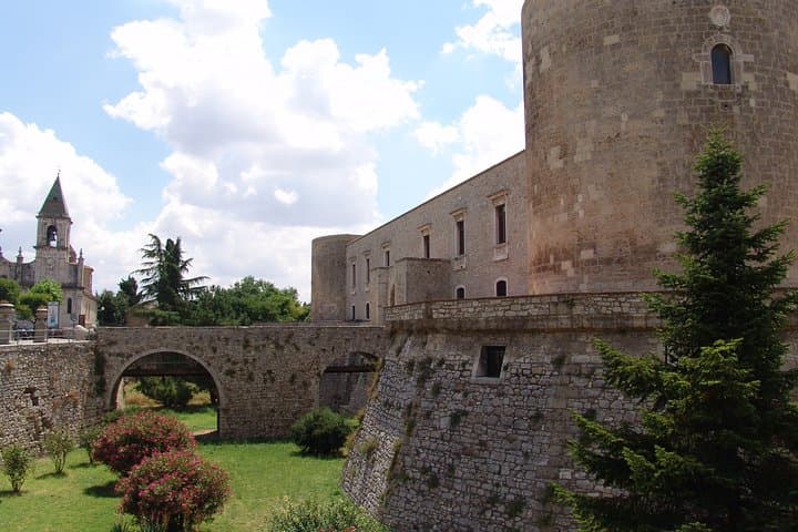 Castle of Venosa XV-XVI sec