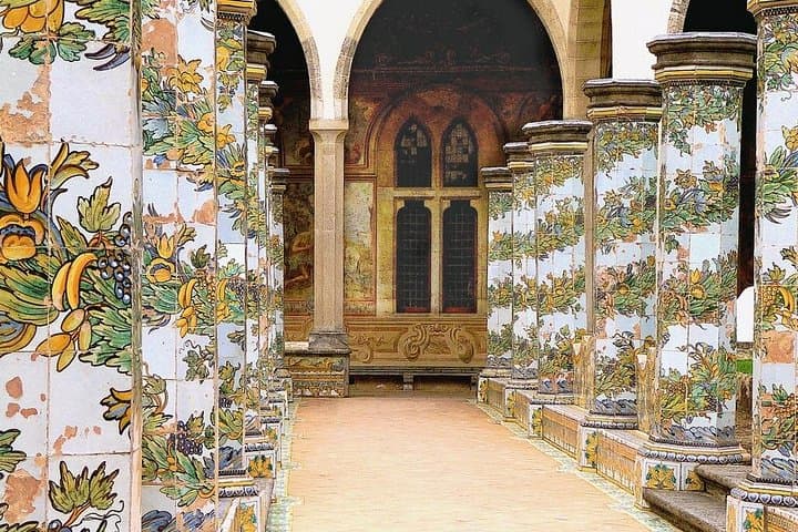 Baroque Naples: Guided Private Walking Tour with Art Historian
