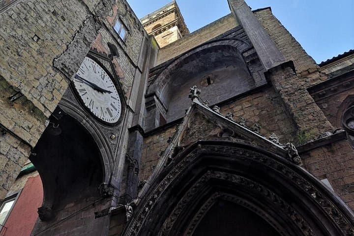 Medieval Naples Private Walking Tour with Gothic Treasures