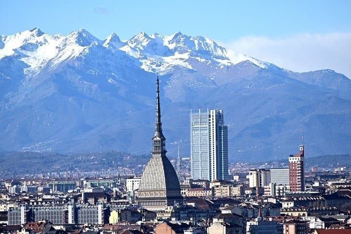 Turin, from Milan, private guided tour, by car.