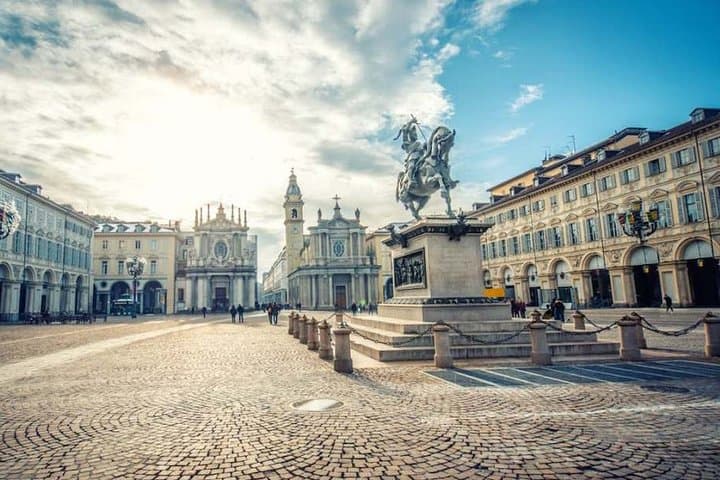 Turin, from Milan, private guided tour, by car.