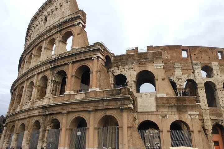 Private Colosseum tour with Arena Access