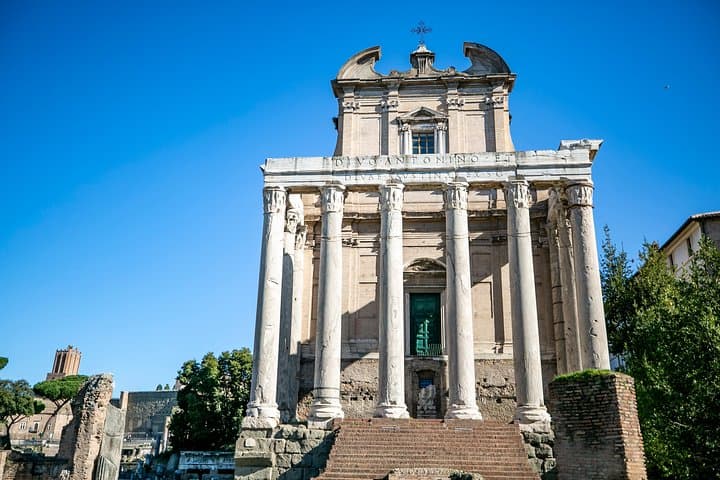 Rome in 2 Days Tour including Coliseum Trevi Fountain Vatican and Sistine Chapel