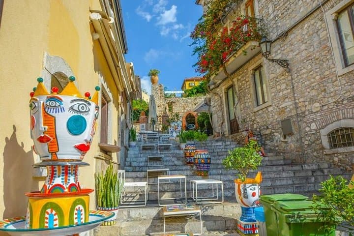 ETNA & WINE, TAORMINA TOUR FD from CATANIA (GUIDE and LUNCH Included)