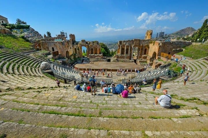 ETNA & WINE, TAORMINA TOUR FD from CATANIA (GUIDE and LUNCH Included)