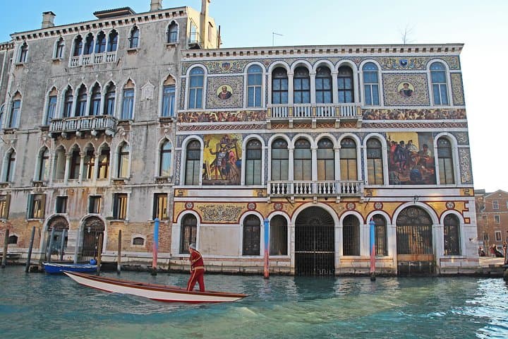 Venice Boat Tour + Exclusive Murano Glass Show