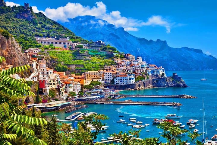 Sorrento, Positano, Amalfi and Ravello from Naples - Low Cost