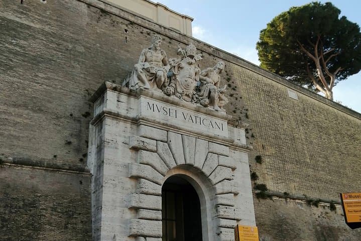 Vatican Museums, Sistine Chapel & st. peter Basilica Guided Tour