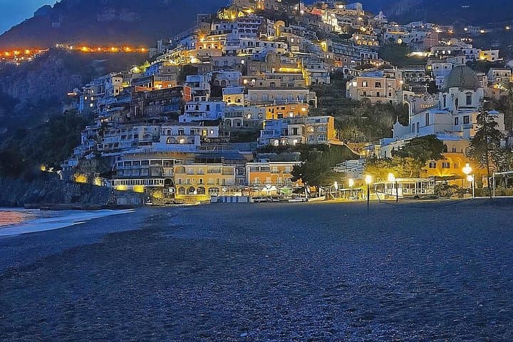 Private Transfer from Naples to all over Amalfi Coast with Stop in Pompeii