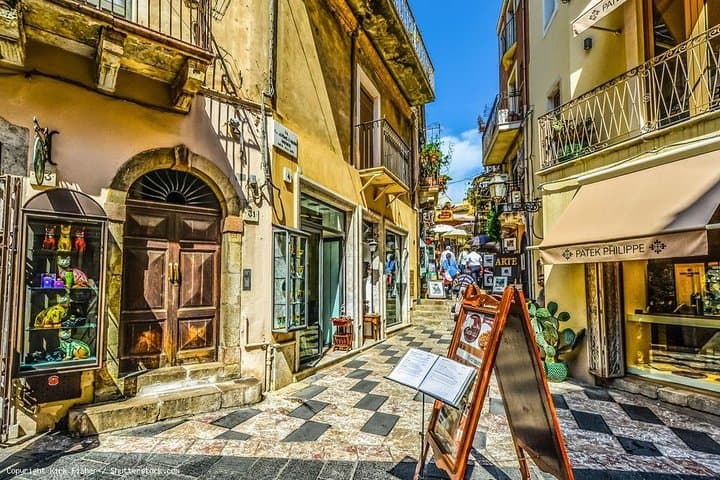 Taormina Private Walking Tour with theatre
