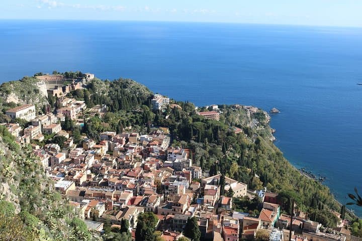 Taormina Private Walking Tour with theatre