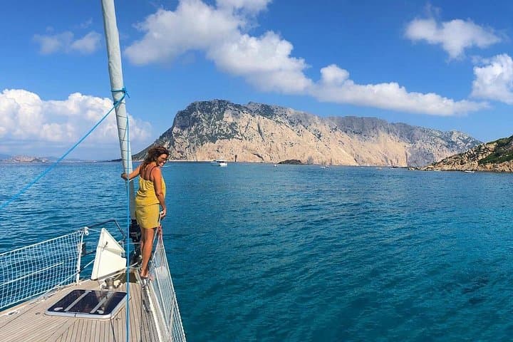 Sailing weeks in Sardinia (June, July, August, September)