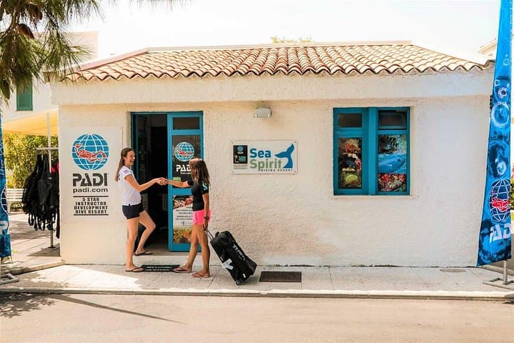 Diving for certified divers with PADI 5* Diving Resort - Taormina