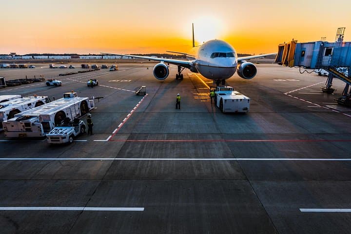 Milan Malpensa Airport (MXP) to Milan – Private Minivan Transfer