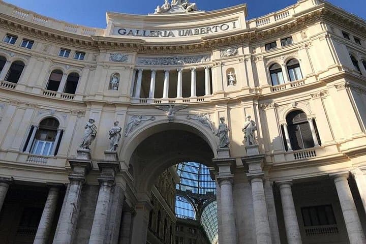 Private Tour of Naples and Royal Palace with Tour Guide
