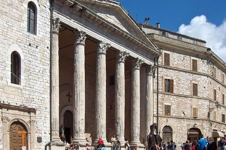 Assisi, the town of Saint Francis - Private Walking Tour