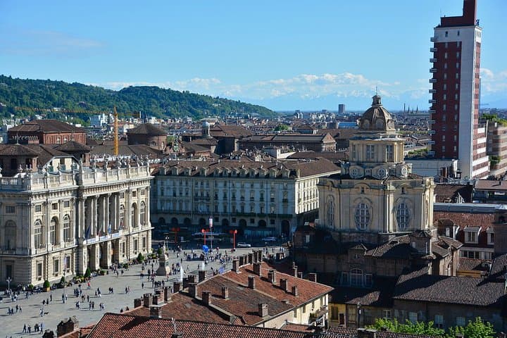 Private Route of North Italy: Venice, Verona, Milan and Turin