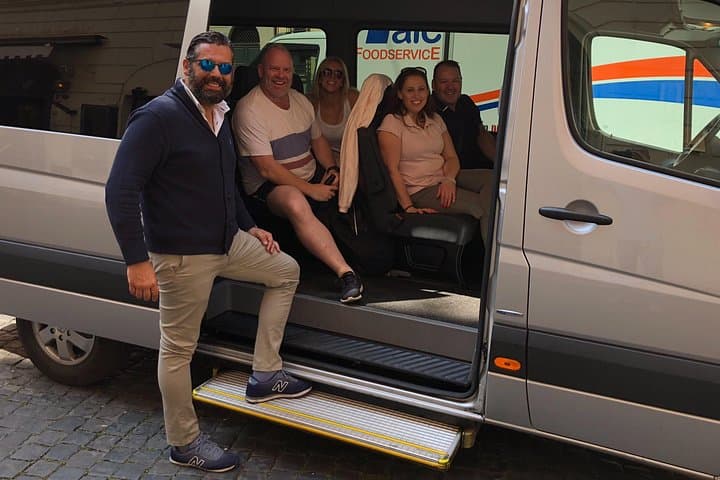 Fiumicino Airport private transfers with luxury Mercedes van