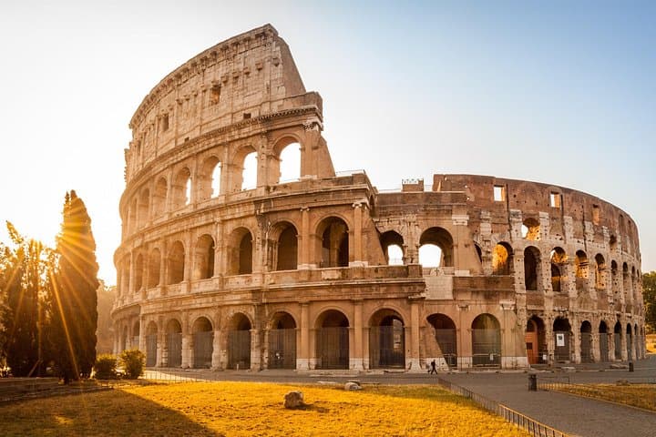 Private Transfer Civitavecchia Port From-to Rome/FCO apt