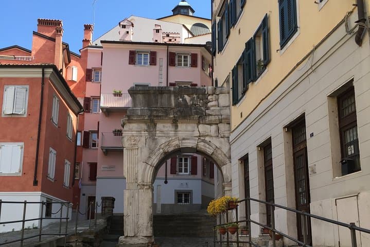 Arco Riccardo
