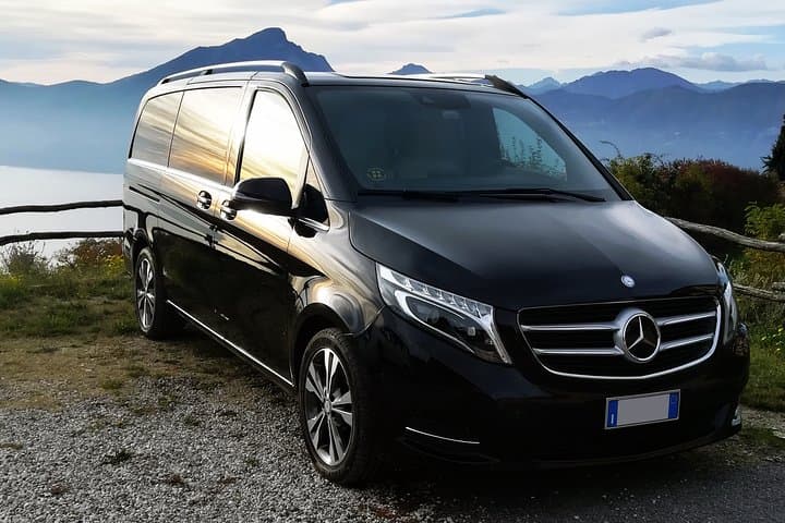 Private Luxury transfer from Como Lake to Venice (or viceversa)