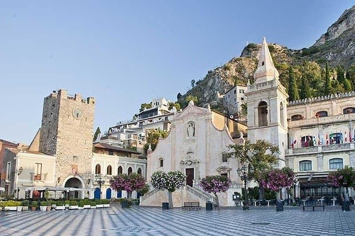 Cooking Class in Taormina with Lunch Included