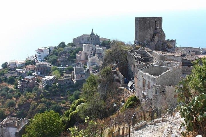 Private Tour The Godfather in Savoca and Forza D'Agro