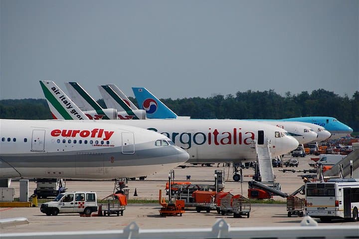 Private arrival OR departure transfer in Florence (hotel OR airport pick-up)