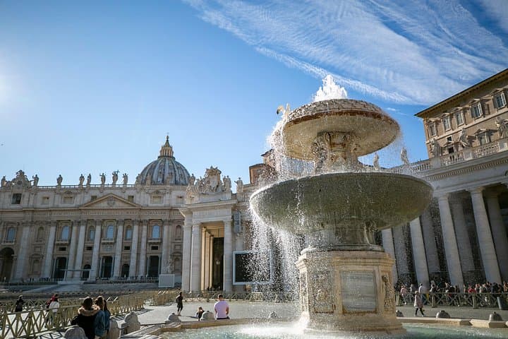 Rome in a Day Tour Including Vatican Sistine Chapel Colosseum and All Highlights