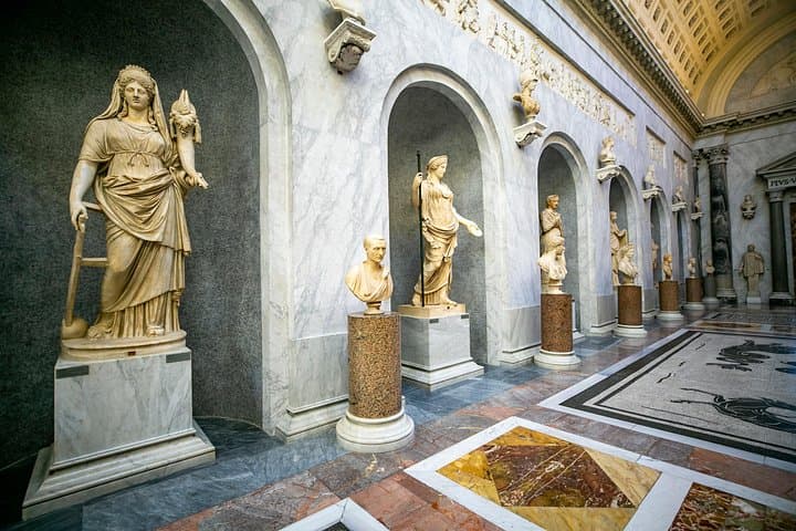 Fast Access Complete Vatican Sistine Chapel & St Peter Day Tour