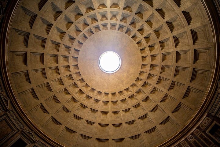 Rome in 2 days tour including Colosseum, Trevi Fountain and Sistine Chapel