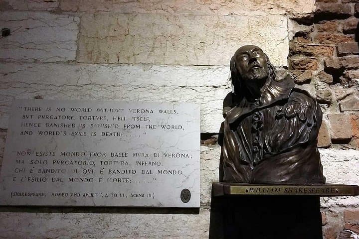 The city of Romeo and Juliet: A self-guided audio tour through Verona