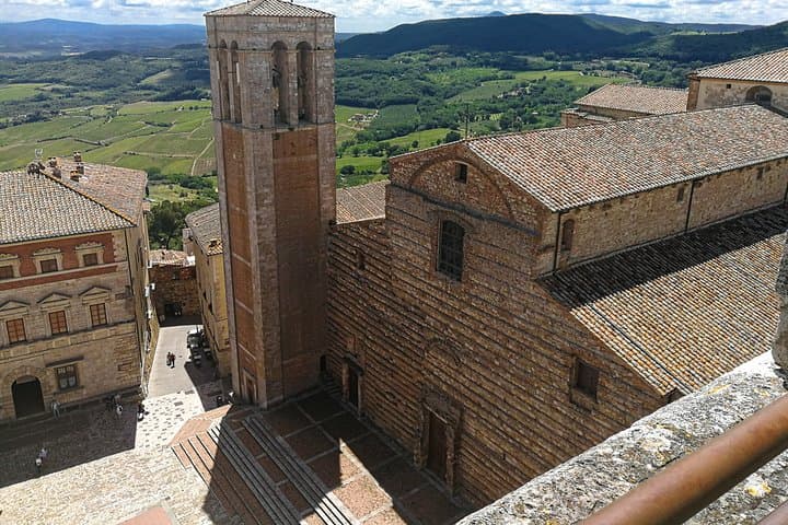 Private Guided Tour of Montepulciano with wine tasting