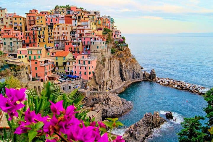 Private day trip to Cinque Terre and Pisa, from Florence