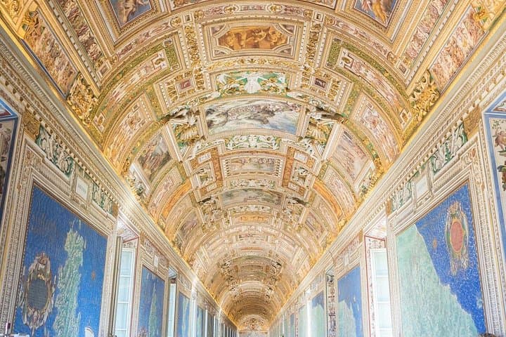 Skip the Line Guided Tour Vatican Museum & Sistine Chapel
