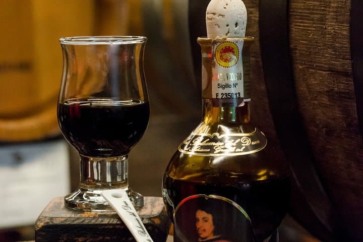 Balsamic Vinegar Cellar Guided tour and tasting in Modena