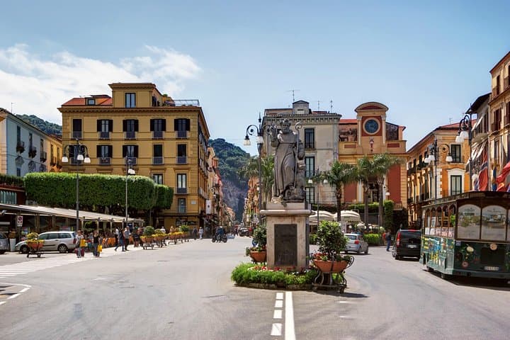Private Transfer from Rome to Sorrento