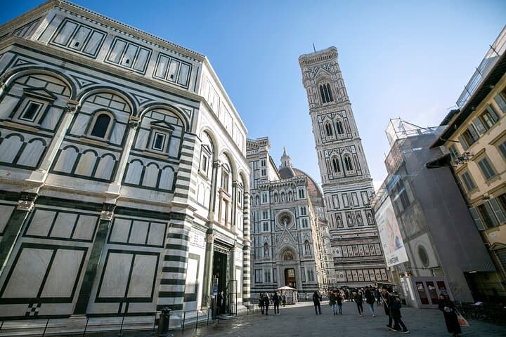 Florence Dome Climb & Private Guided Sightseeing Walking Tour with Hotel Pickup