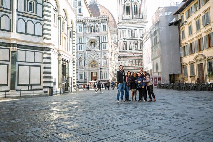 Florence Dome Climb & Private Guided Sightseeing Walking Tour with Hotel Pickup