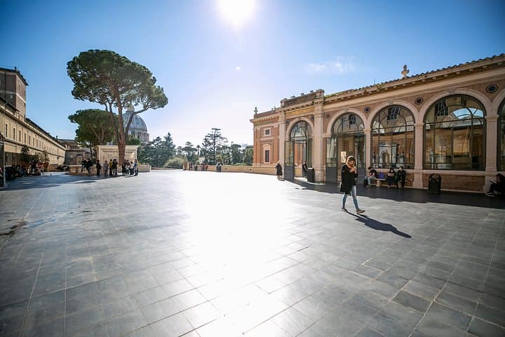 Wheelchair Accessible Skip the Line Private Vatican Tour with Sistine Chapel