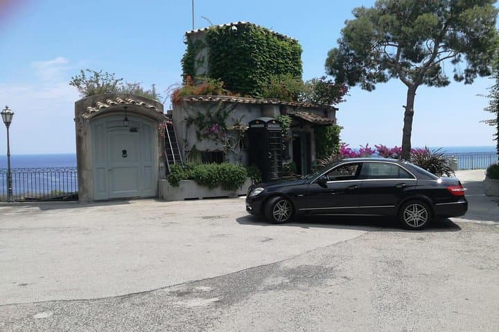 Private Transfer from Positano to Naples