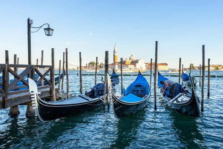 An Architectural insight of Venice on a Private Tour with a local