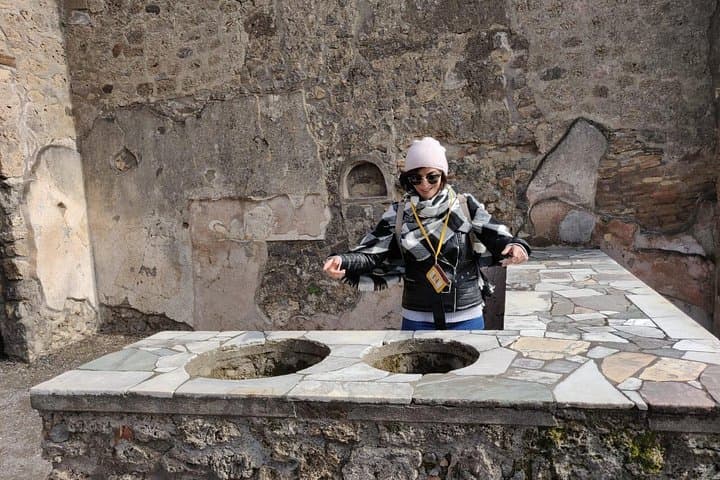 Private Pompeii Tour with Fast-Entrance Tickets to the Ruins & Exclusive Guide