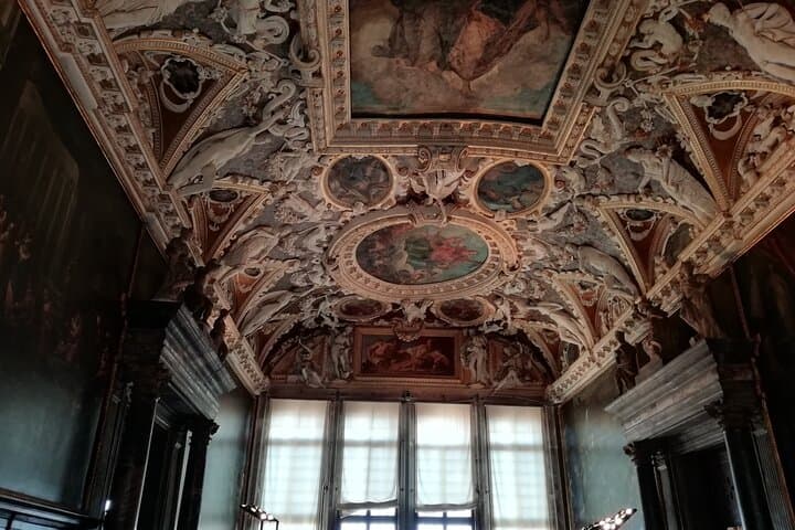 Saint Mark's Basilica and Doge's Palace Private Tour